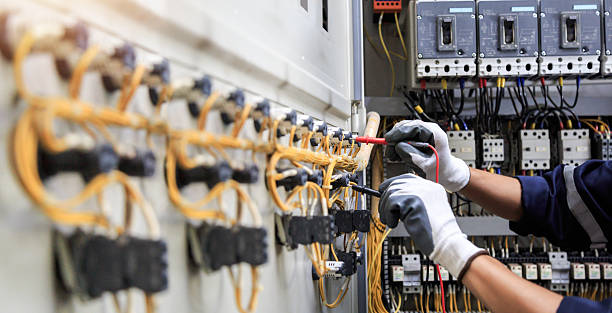 Professional Electrician technician working in Weslaco, TX
